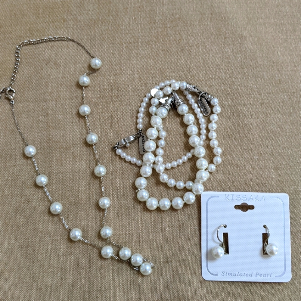 Kissaka simulated pearl jewelry